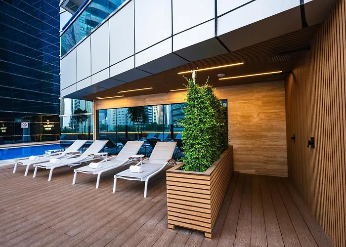 Golden Tulip Media Hotel Dubai