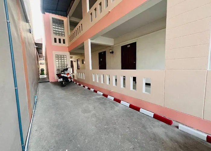 Baan Sabai Guesthouse Chiang Mai