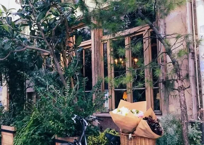 Boutique Hotel De La Place Des Vosges Paris