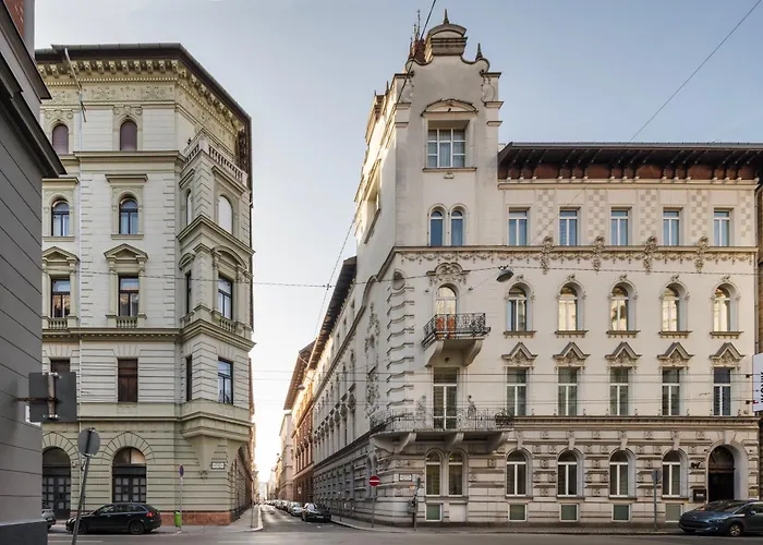 Ikonik Parlament Hotell Budapest