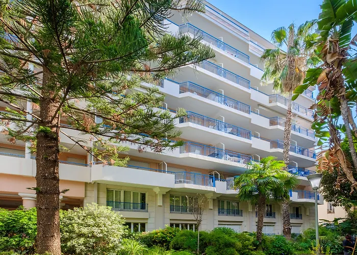 Residence Pierre & Vacances Les Rivages Du Parc Menton