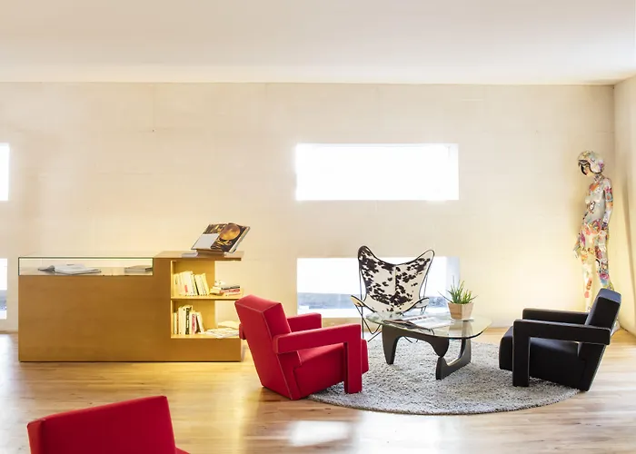 Hotel La Perouse Nantes