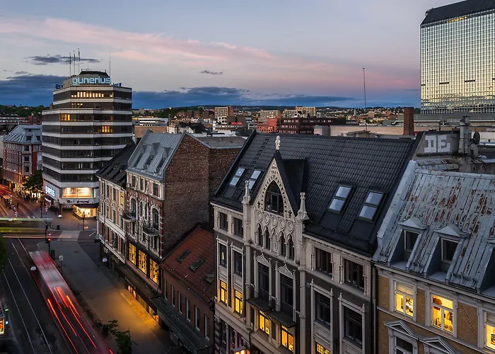 Home Hotel Folketeateret Oslo