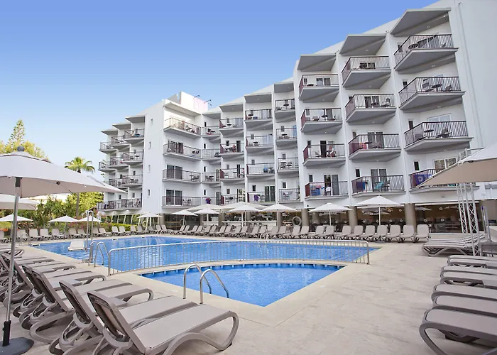 Fergus Bermudas Palmanova