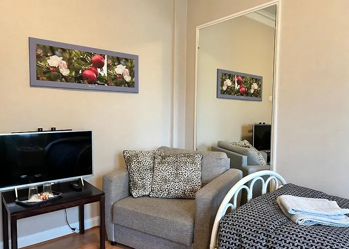 Ekeby I Bro Bed and Breakfast