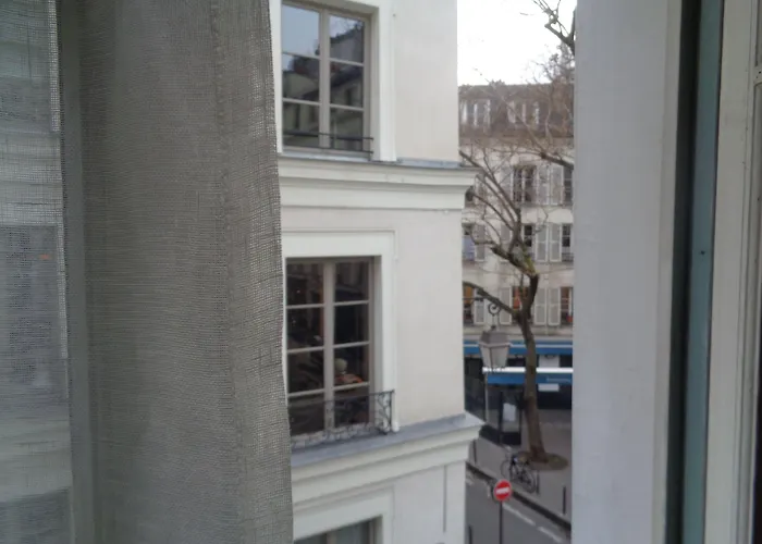 Hotel Les Degres De Notre Dame Paris
