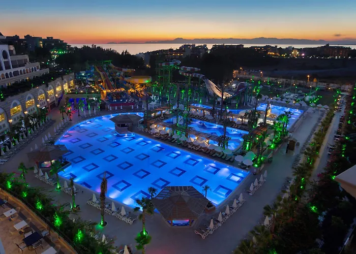 HotellCrystal Sunset Luxury & Spa