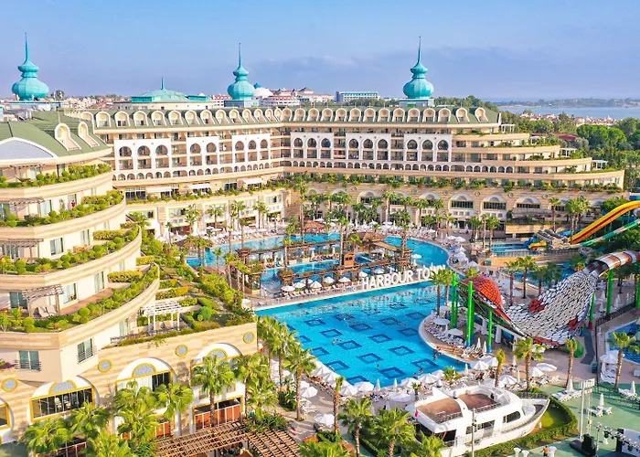 HotellCrystal Sunset Luxury & Spa