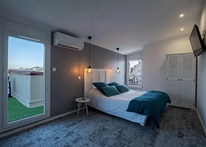 Hotel Le Mistral Marseille