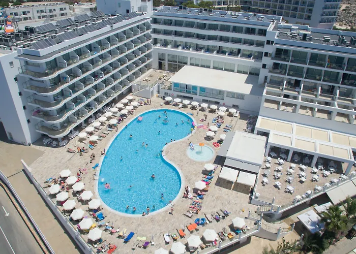 Tofinis Hotel Ayia Napa