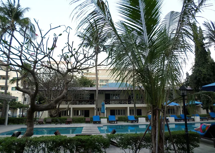 Nautical Inn Pattaya