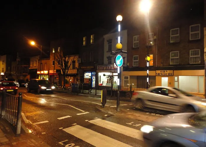 City View Hotel Roman Road London