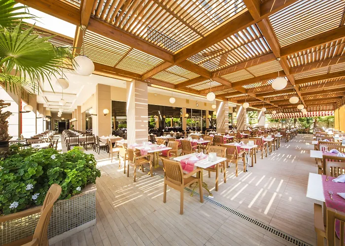 Dizalya Palm Garden Hotel Alanya