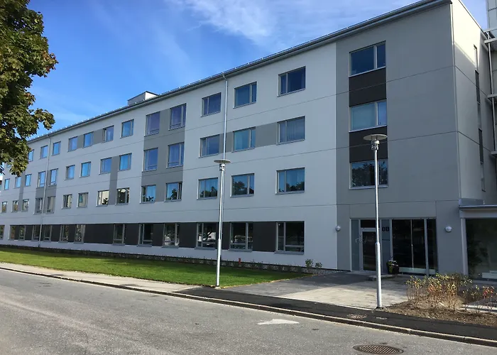 Part-Time Home Hotel Rotebro Station Sollentuna