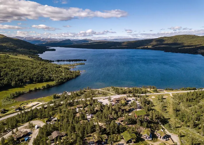 Lemonsjø Fjellstue og Hyttegrend Randsverk
