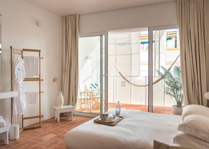 Casa Mae Hotell Lagos