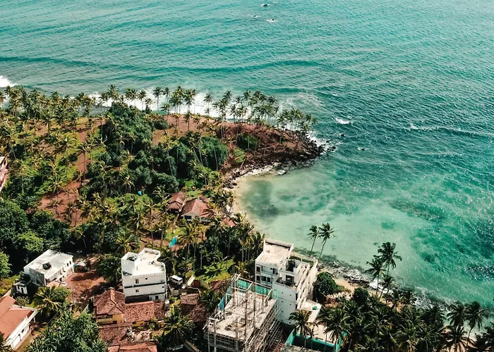 Surf & Yoga Sri Lanka - Surf Camp And Yoga Retreat With Coworking Space Mirissa