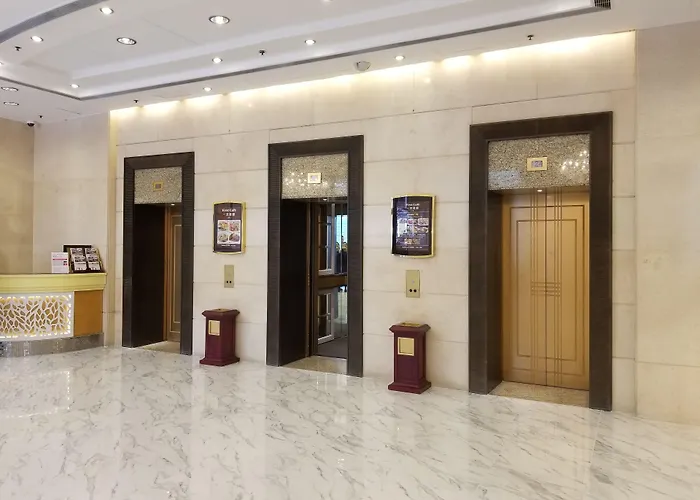 Ramada Hong Kong Grand View Hotell