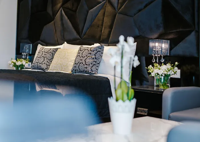 Qbic City Hotel Larnaca