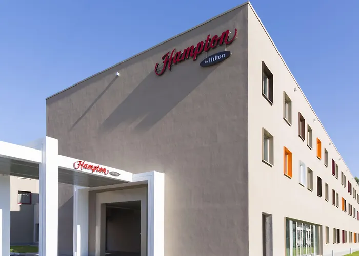 Hampton By Hilton Rome East Hotell