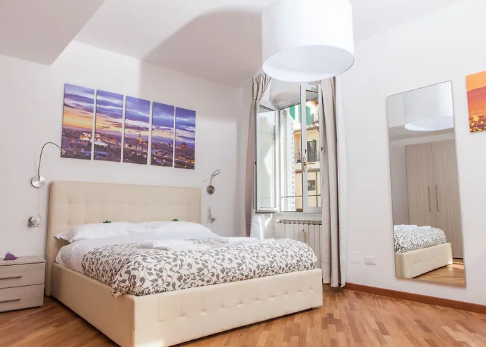 Le Tre Lune Suites Florens