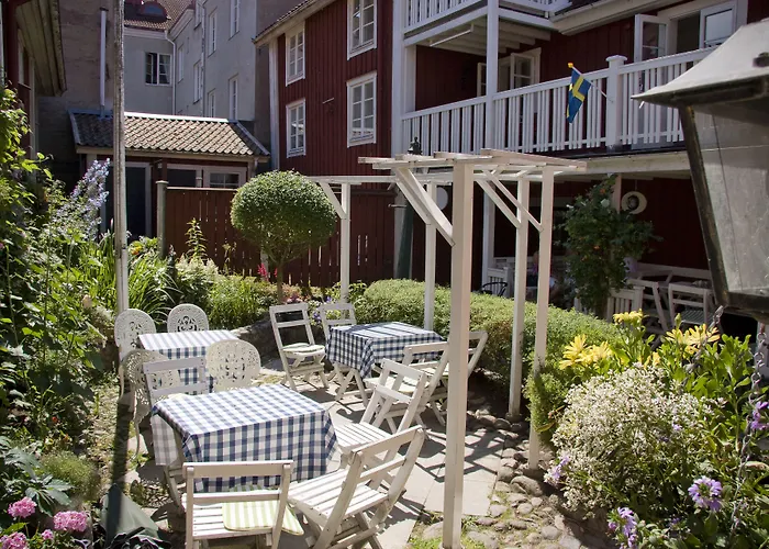 Garvaregården Hotel , B&B och Café Askersund