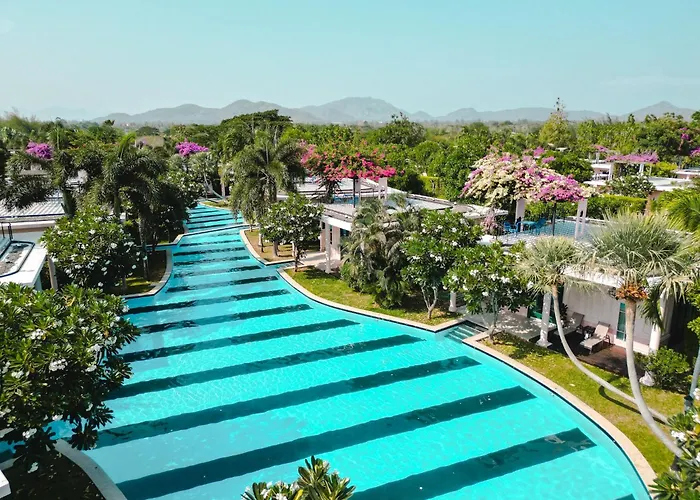 The Sea-Cret Garden Hua Hin Hotell