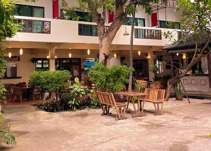 Lamphuhouse Bangkok Hotell