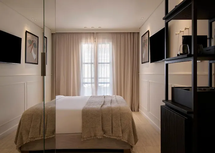Doryssa Theorem Hotel Pythagório