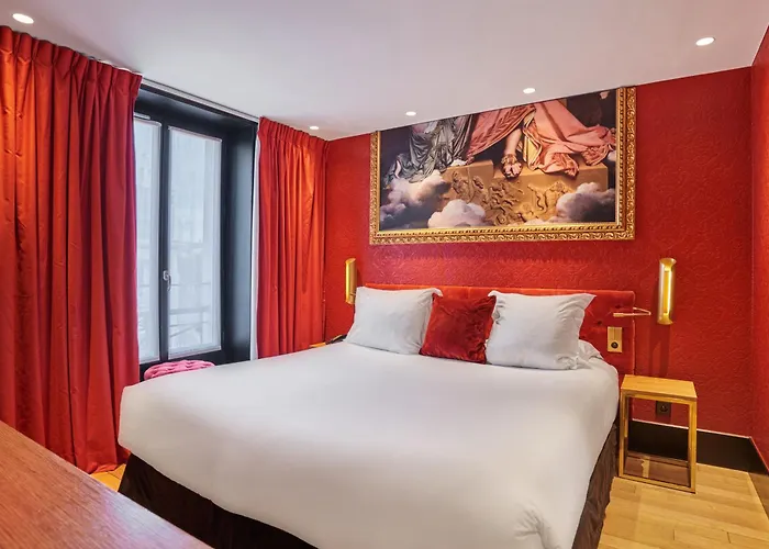 Hotel Eiffel Petit Louvre Paris