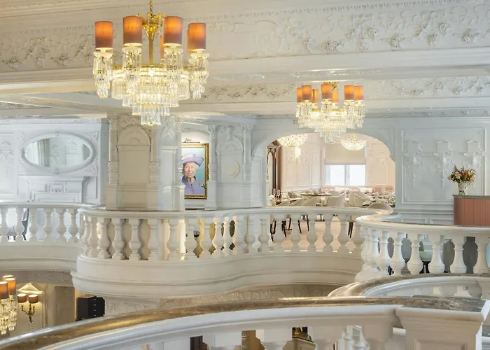 St. Ermin'S Hotel, Autograph Collection London