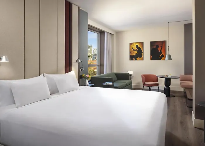 Nh Barcelona Diagonal Center Hotell