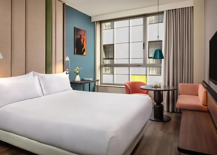 Nh Barcelona Diagonal Center Hotell