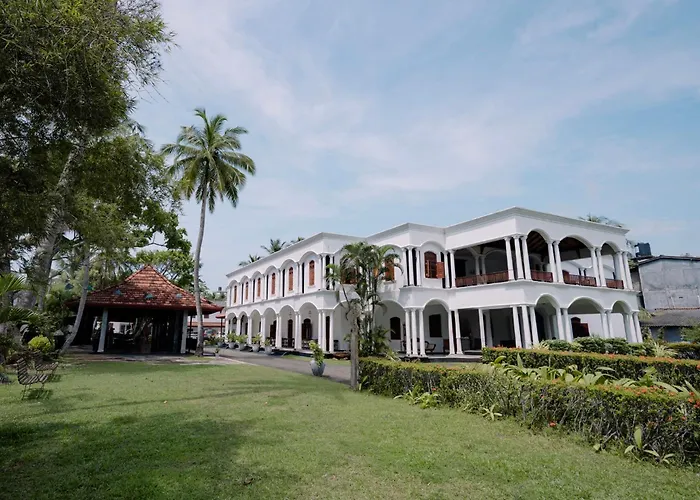 Blue Fox Hikkaduwa Hotell