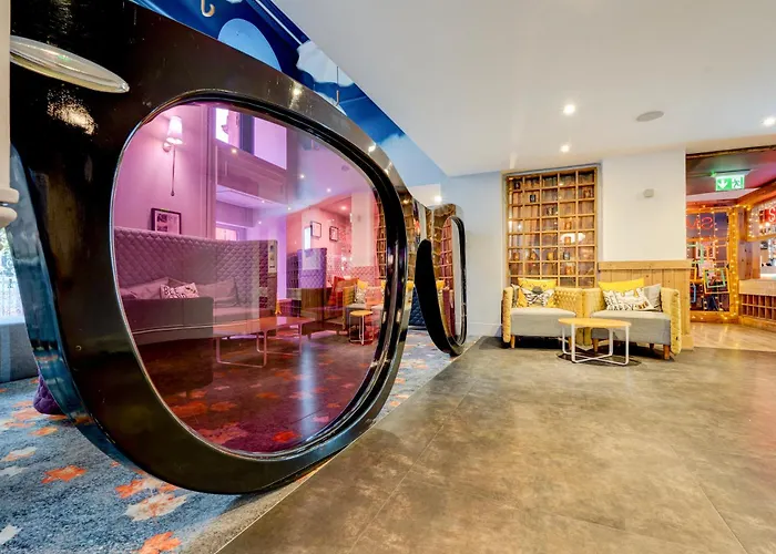 HotellManchester Portland By Sunday