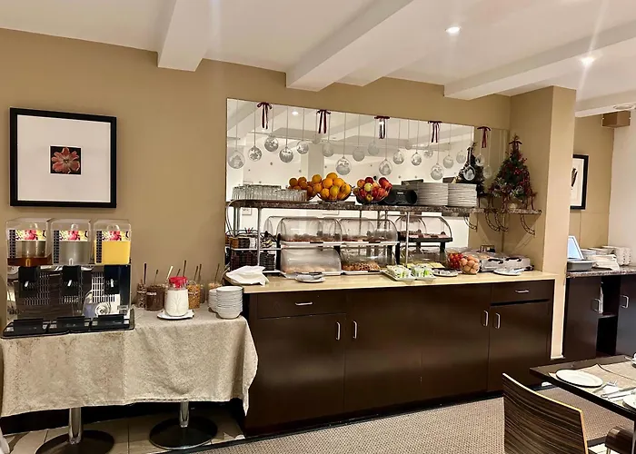 Kensington Court Hotel - Earls Court London