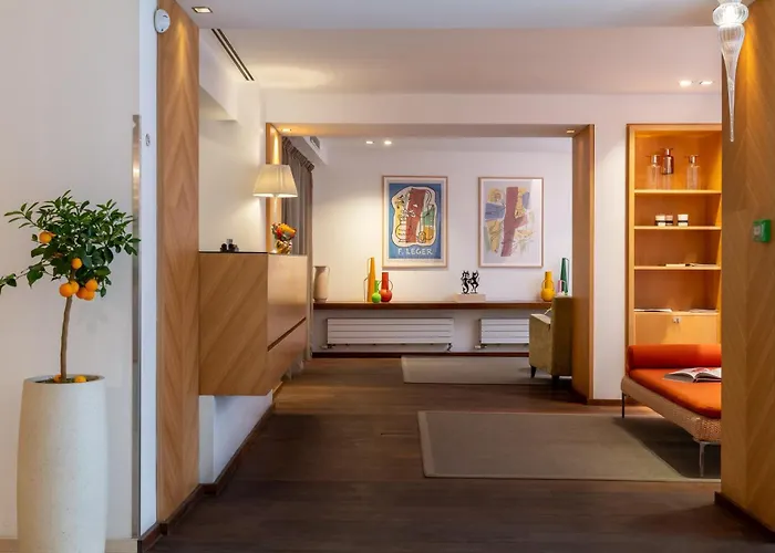 Hotel Le Colisee Paris