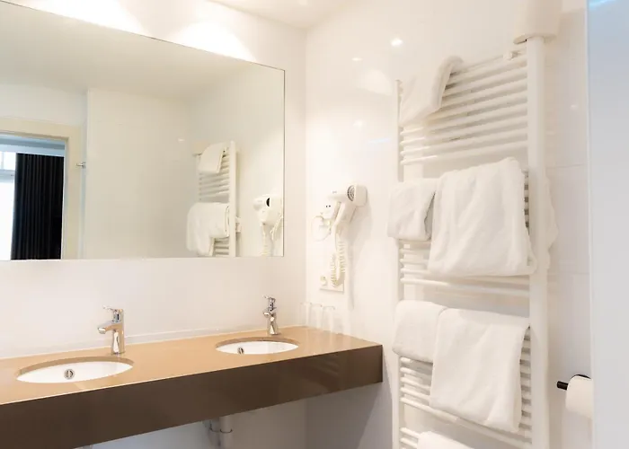 Golden Tree Hotel Brygge