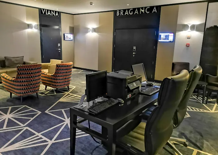 Crowne Plaza Porto By Ihg Hotell