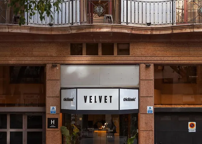 Chic&Basic Velvet Hotell Barcelona