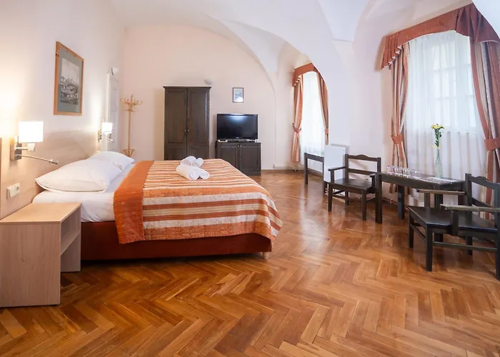 U Medvidku-Brewery Hotel Praha