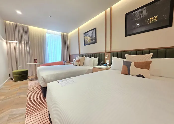 Amora Herencia Riverwalk Melbourne