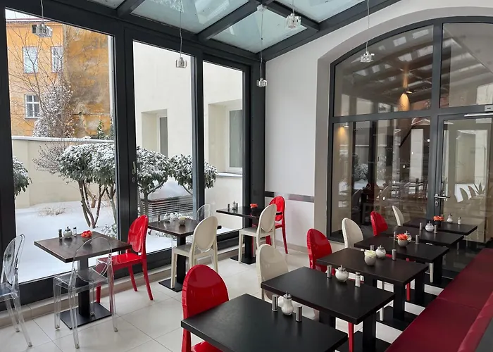 Red & Blue Design Hotel Prag