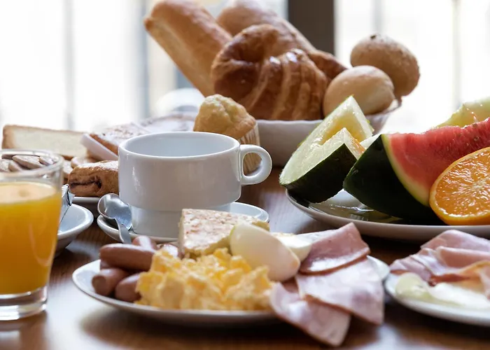 Cuatro Naciones Hotell Barcelona