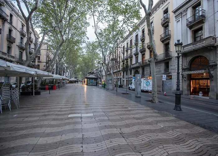 Cuatro Naciones Hotell Barcelona