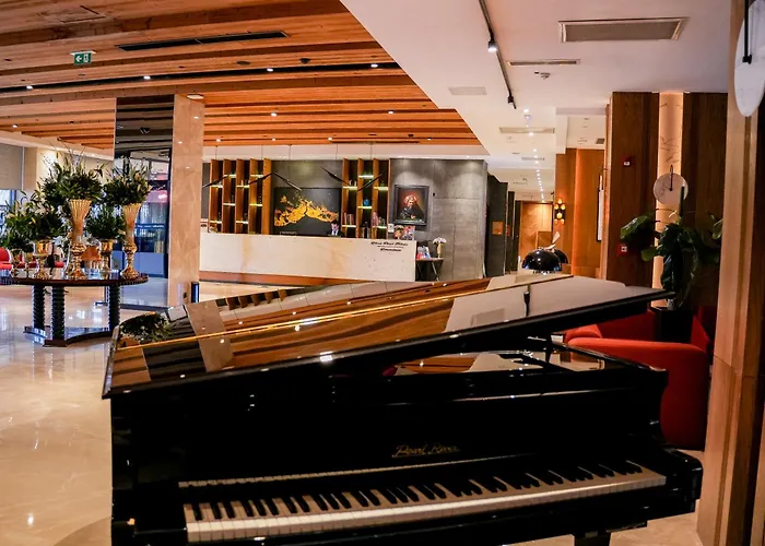 HotellDosso Dossi s & Spa Downtown