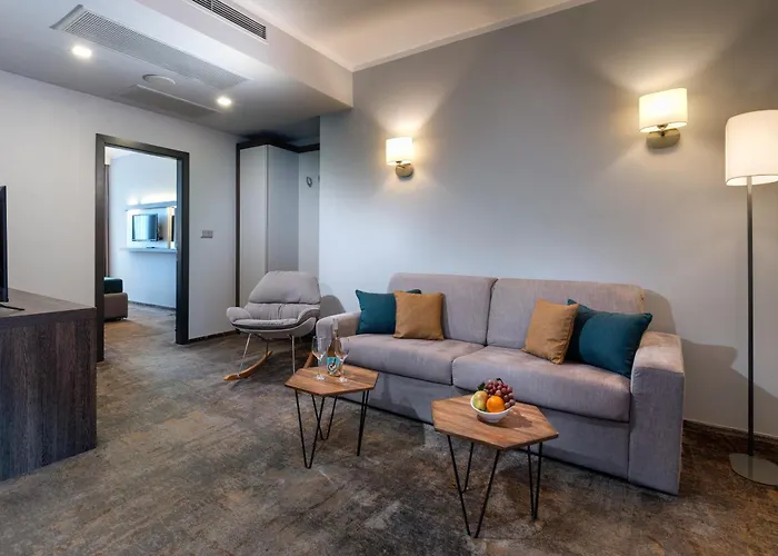 Best Western Plus Premium Inn Slântsjev Brjag