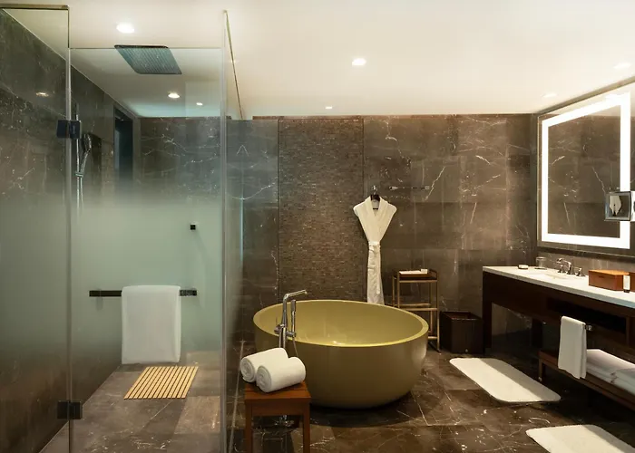 Grand Hyatt Kochi Bolgatty Hotell