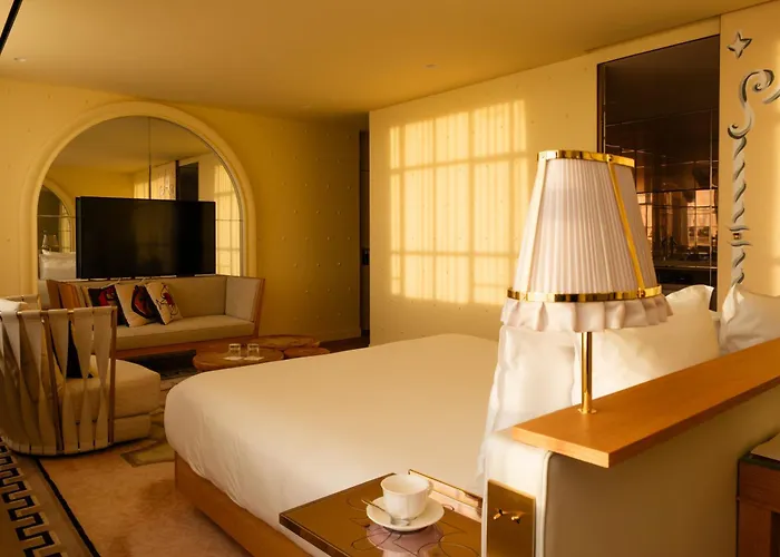 9Confidentiel Hotell Paris