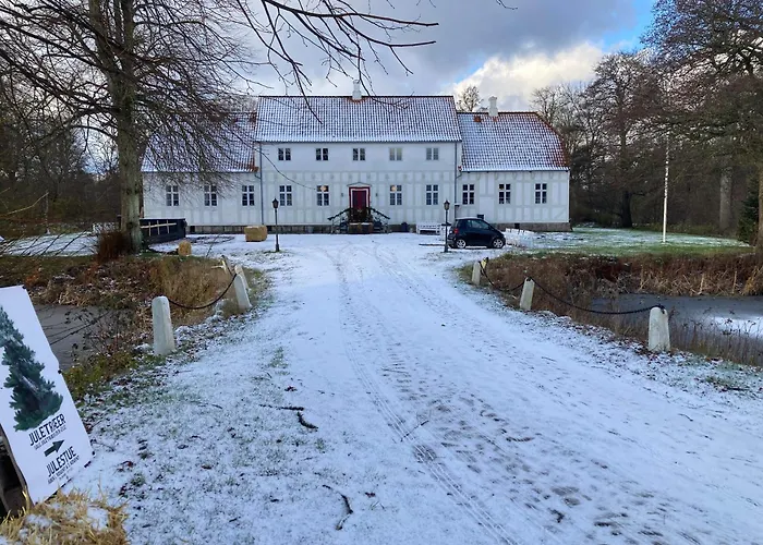 Lerbæk Hovedgaard Lejlighedshotel Frederikshavn